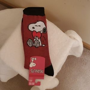 PEANUTS ADULT CREW SOCKS